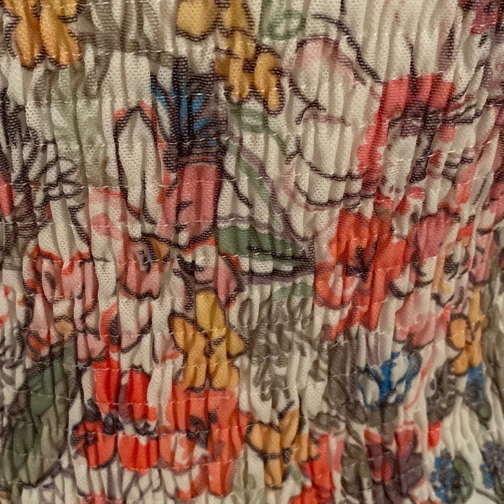 Anthropologie Aurelia Smocked Floral Puff Sleeve Cropped Crinkle Top - S - Picture 14 of 14